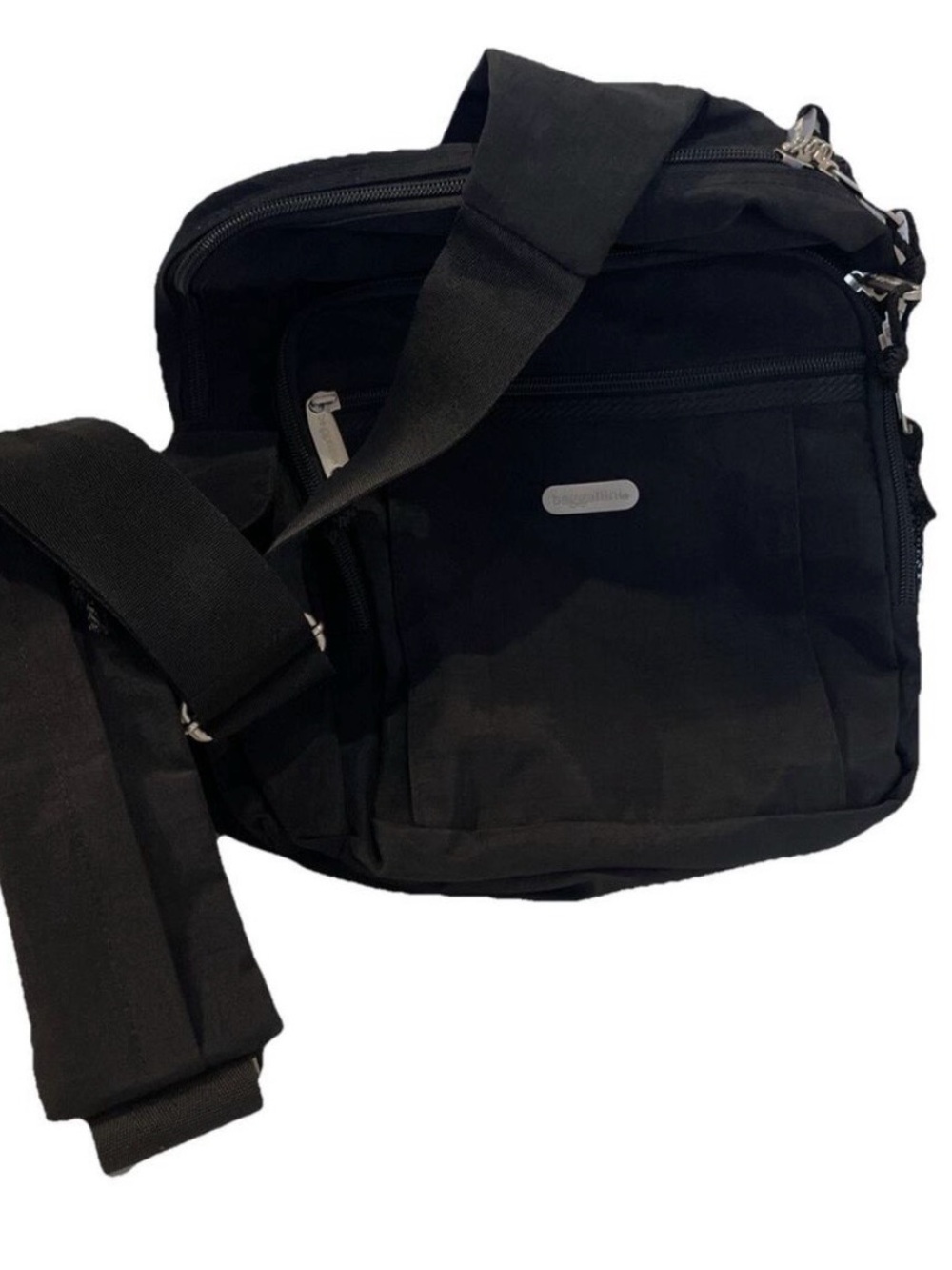 Baggallini Sling Bag Black Nylon Crossbody Lightweight Adjustable Strap Pockets